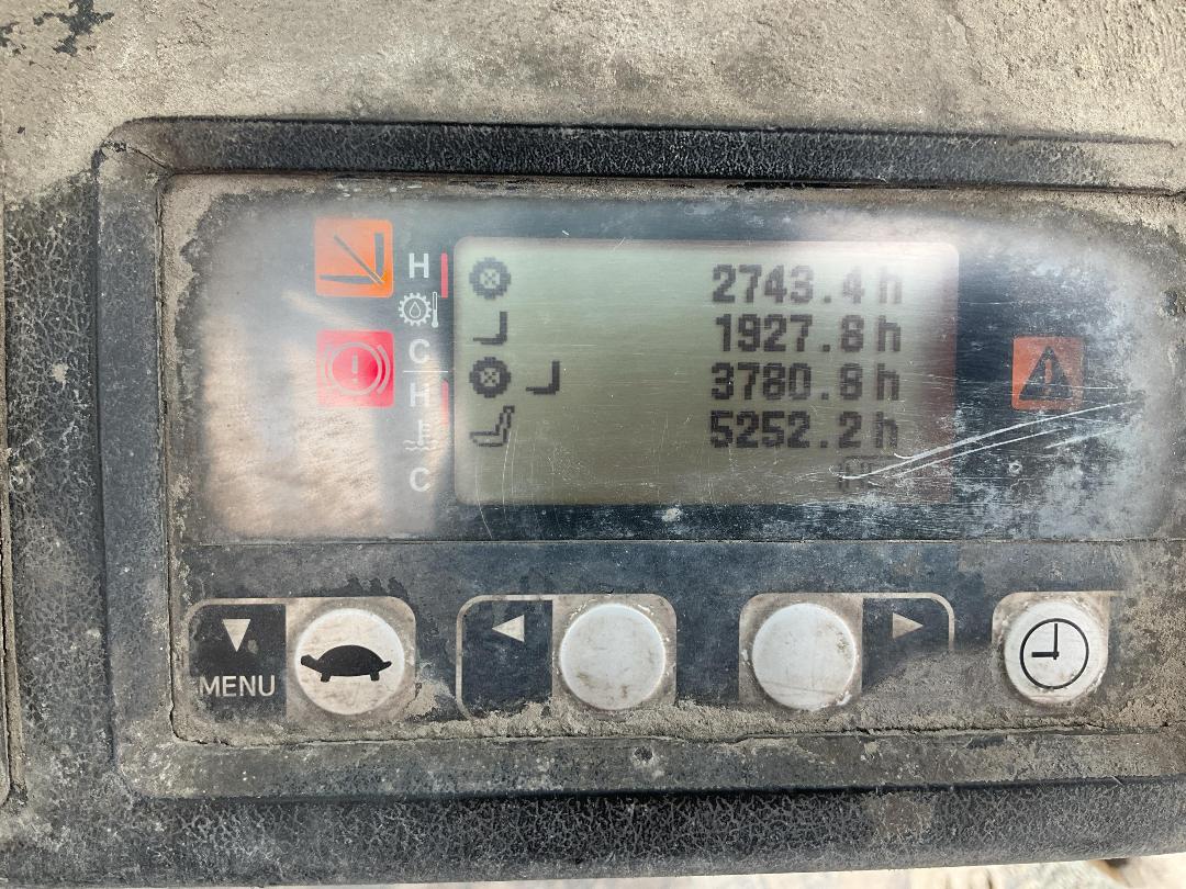 Photo '16' of Toyota 72-8FD30 Forklift Photo '16' of Toyota 72-8FD30 Forklift