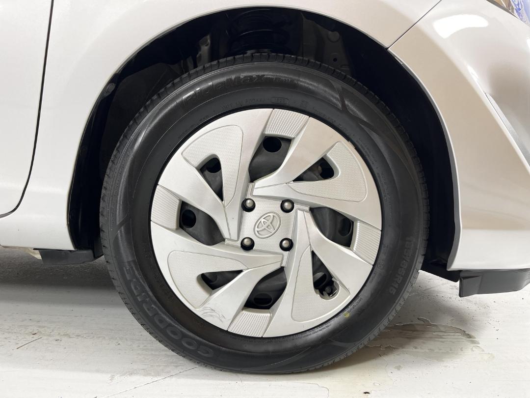 Photo '9' of Toyota Aqua