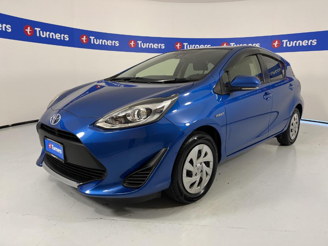 Photo '4' of Toyota Aqua