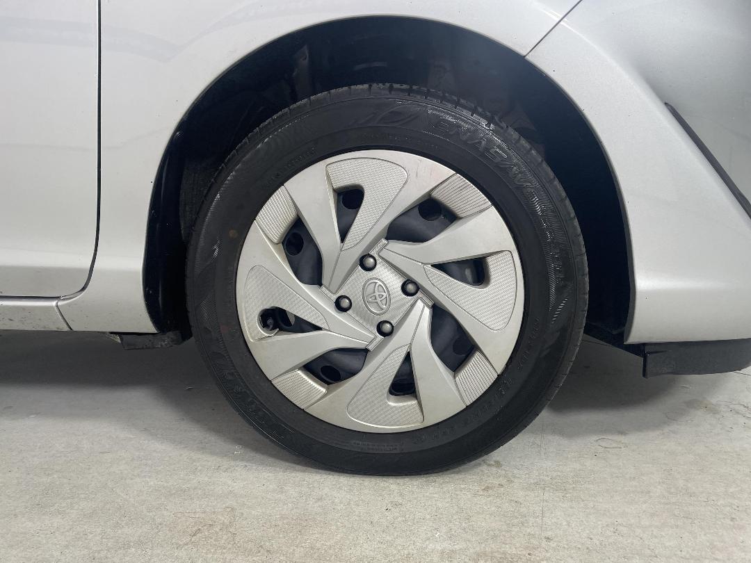 Photo '9' of Toyota Aqua