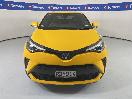 Thumbnail '2' of Toyota C-HR