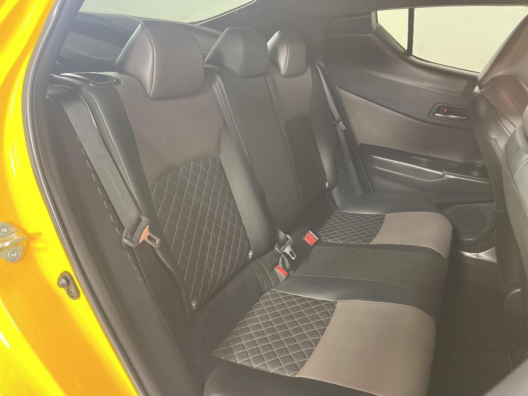 Photo '20' of Toyota C-HR