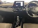 Thumbnail '18' of Toyota C-HR