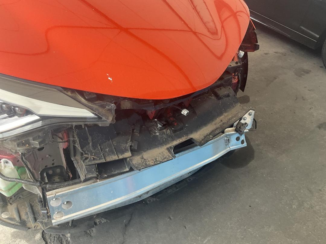 Photo '6' of Toyota C-HR Limited