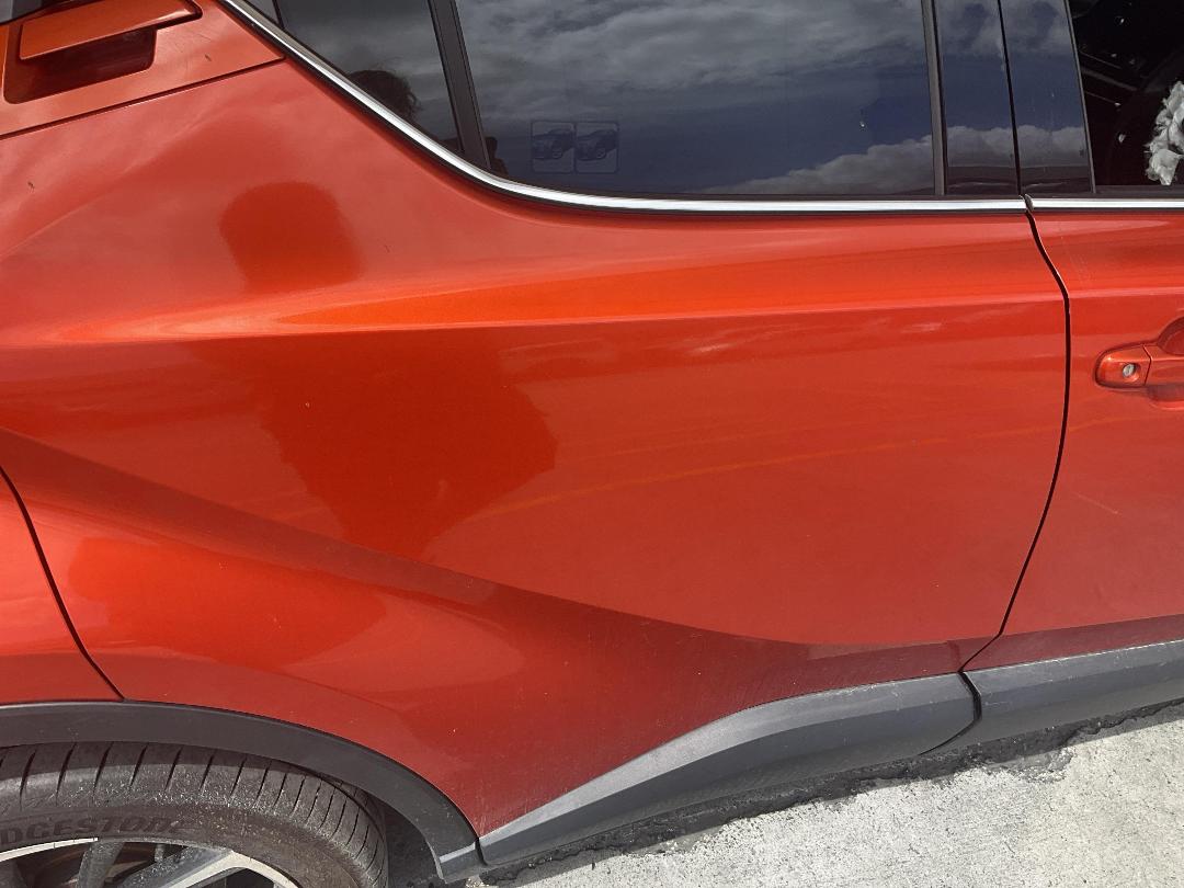 Photo '18' of Toyota C-HR Limited