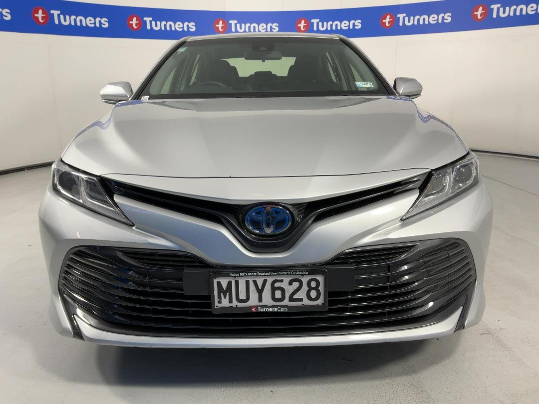 Photo '2' of Toyota Camry Photo '2' of Toyota Camry