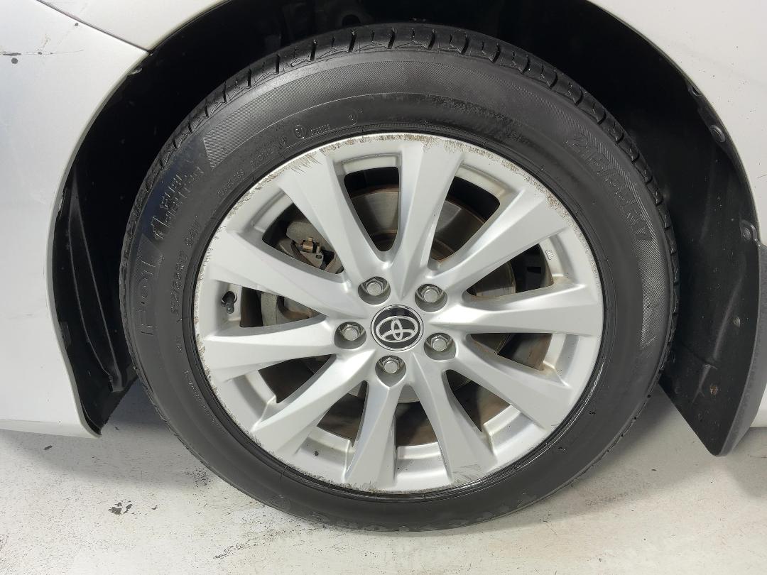 Photo '10' of Toyota Camry Photo '10' of Toyota Camry