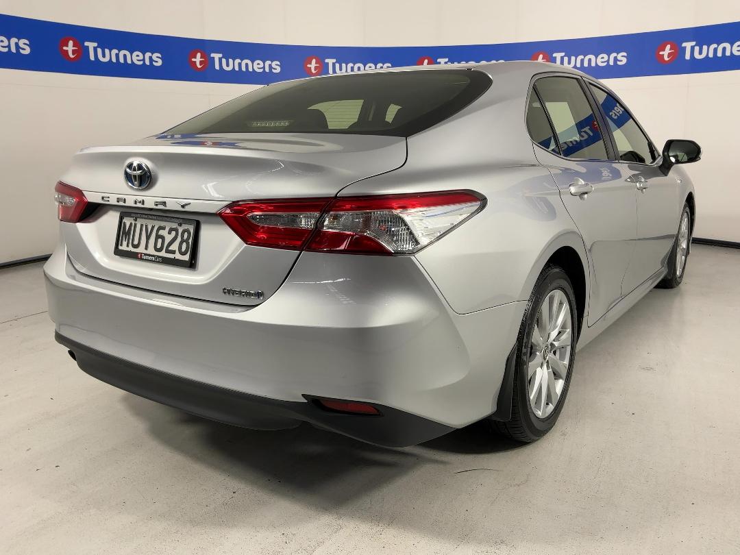 Photo '7' of Toyota Camry Photo '7' of Toyota Camry