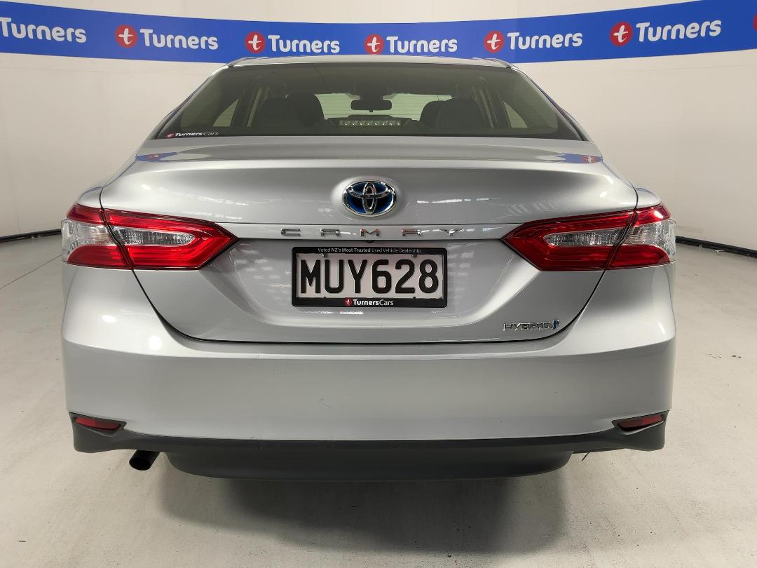 Photo '6' of Toyota Camry Photo '6' of Toyota Camry