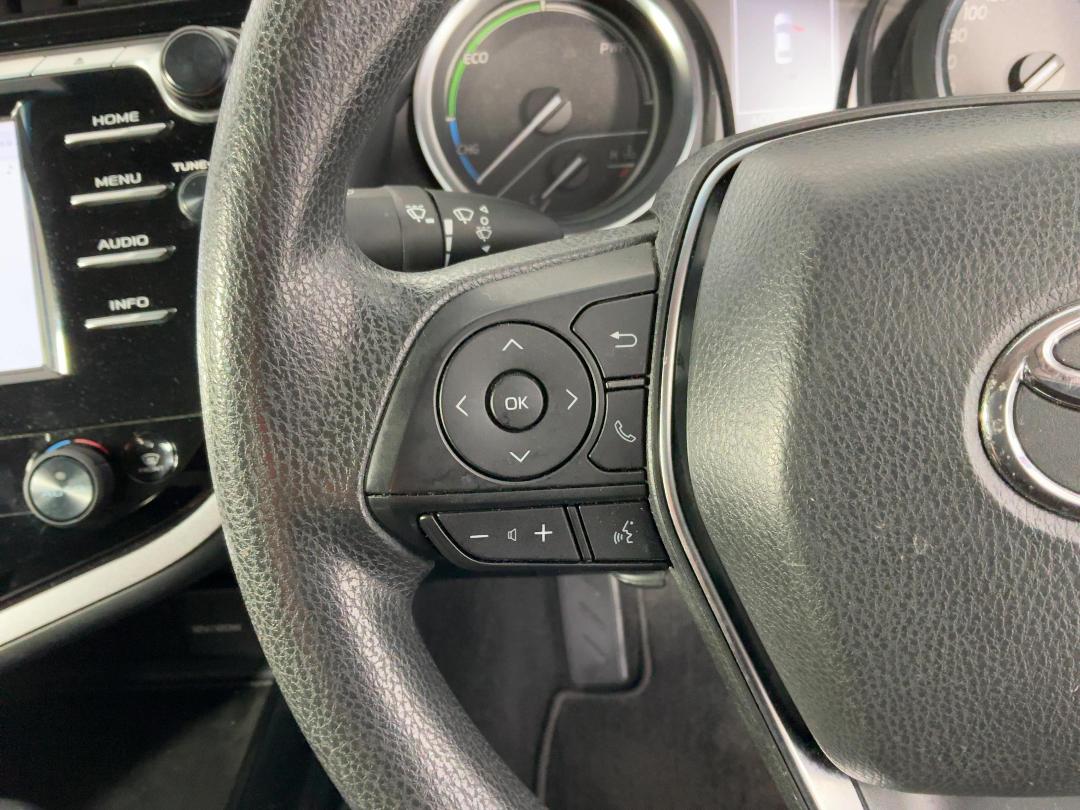 Photo '24' of Toyota Camry Photo '24' of Toyota Camry