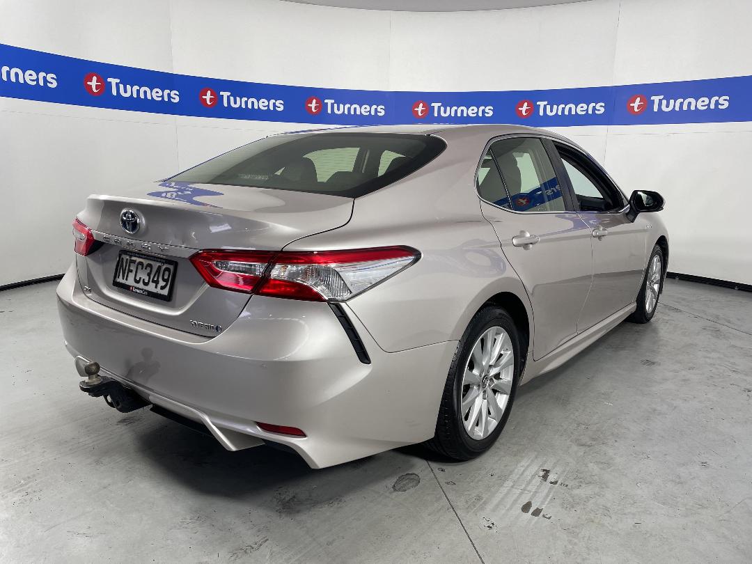 Photo '7' of Toyota Camry Photo '7' of Toyota Camry