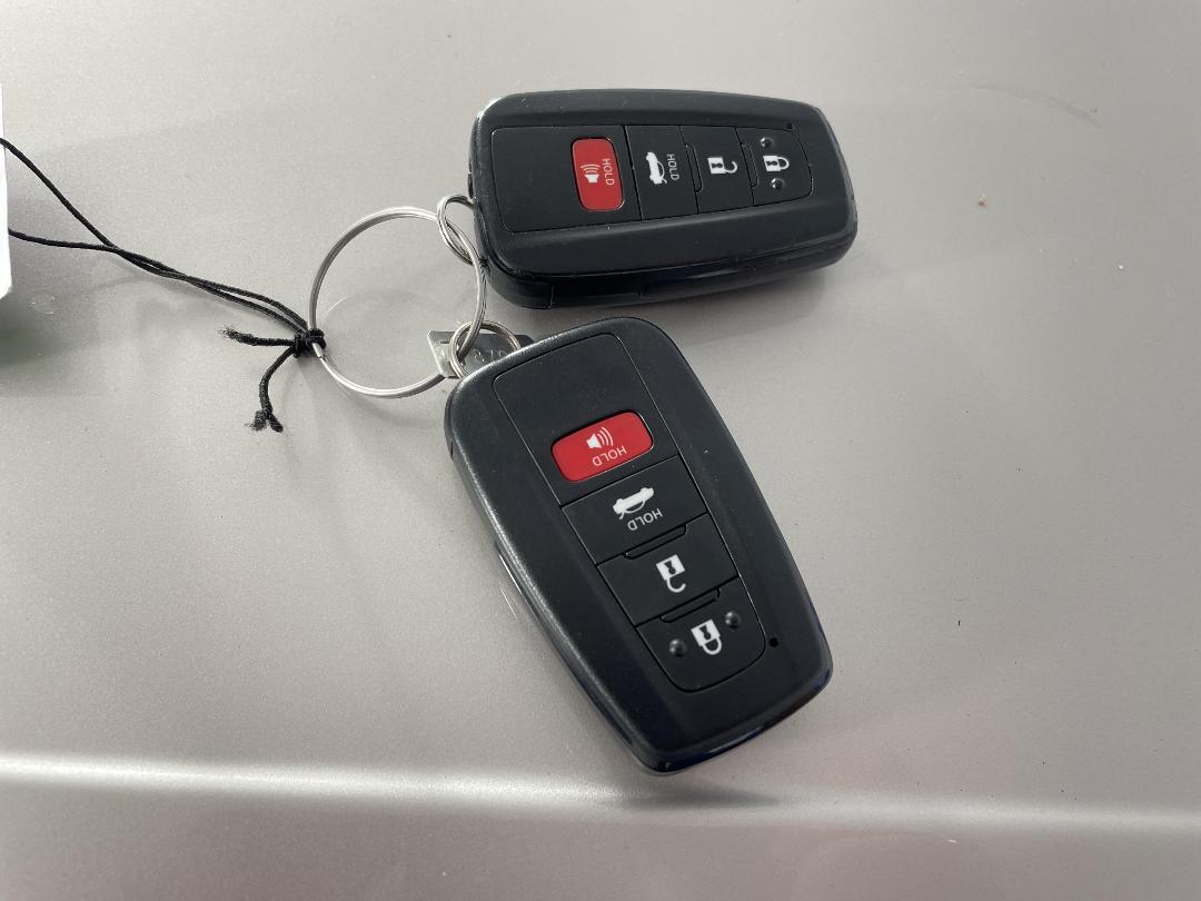 Photo '22' of Toyota Camry Photo '22' of Toyota Camry