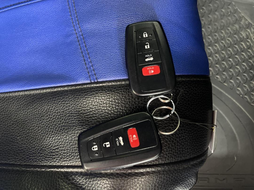 Photo '22' of Toyota Camry Photo '22' of Toyota Camry