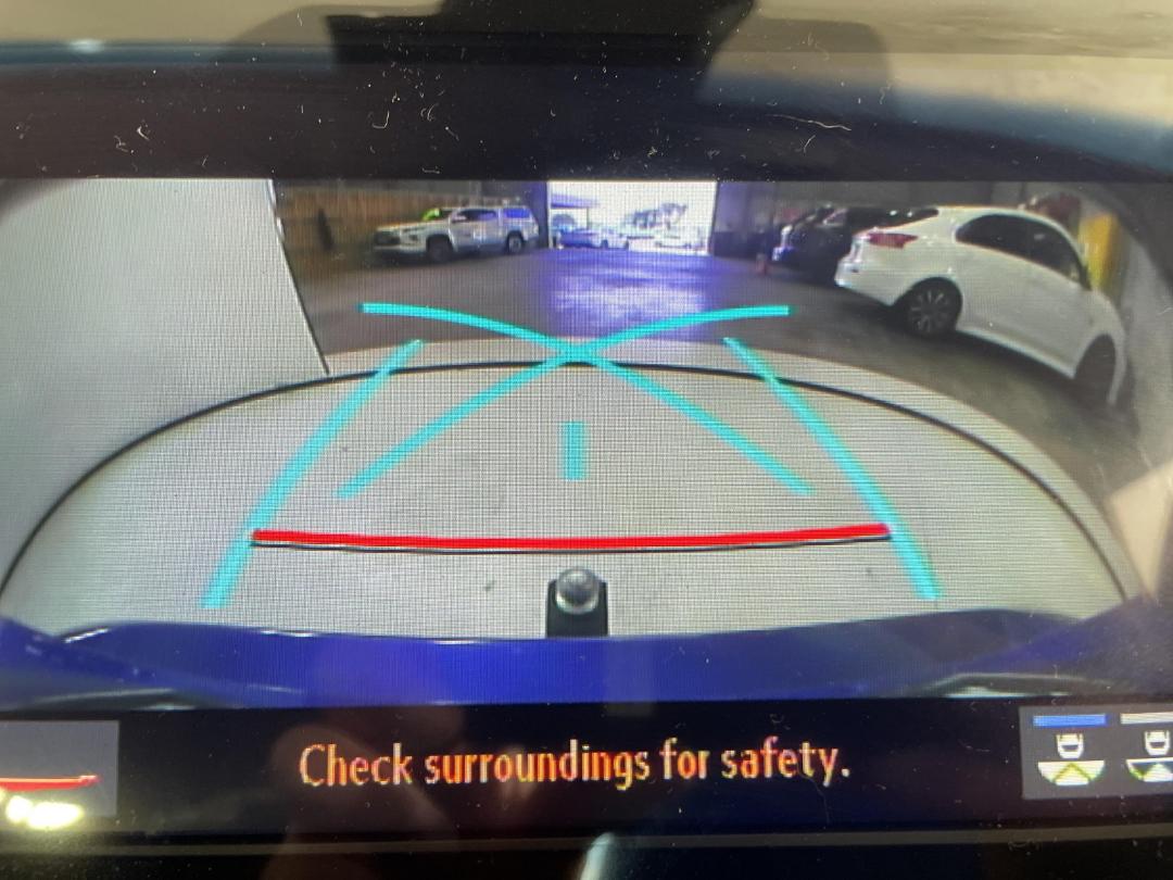 Photo '23' of Toyota Camry Photo '23' of Toyota Camry