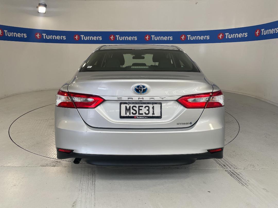 Photo '6' of Toyota Camry Photo '6' of Toyota Camry