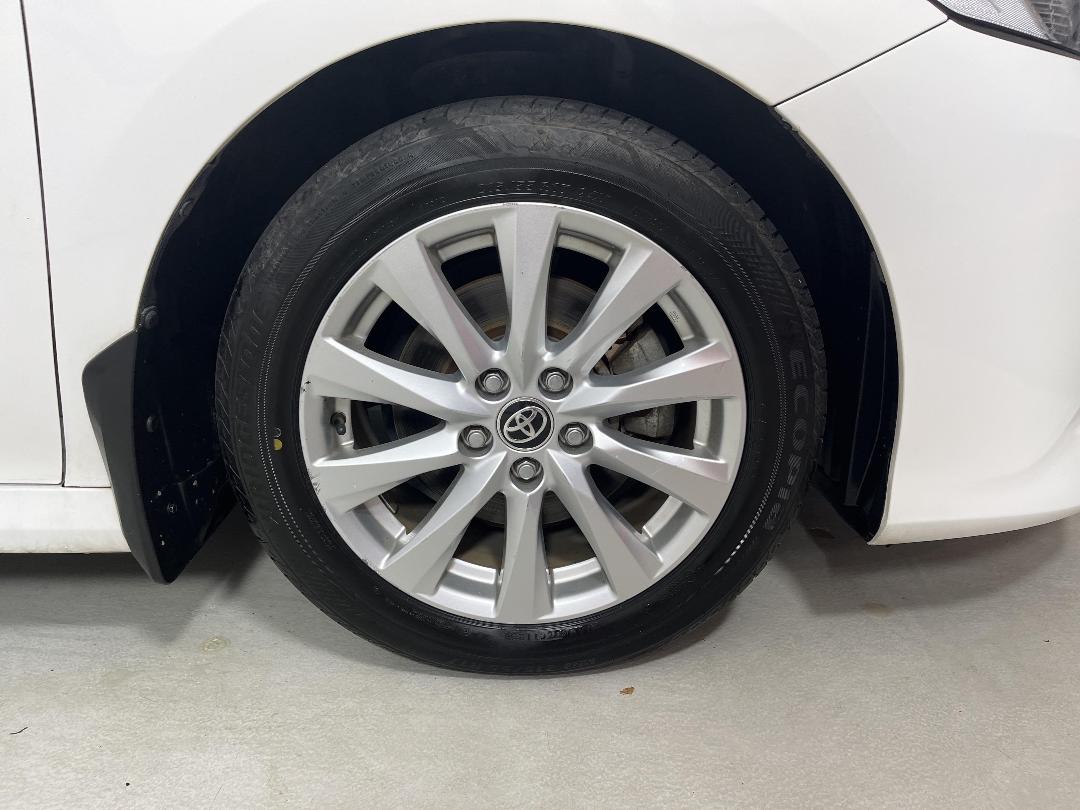 Photo '9' of Toyota Camry