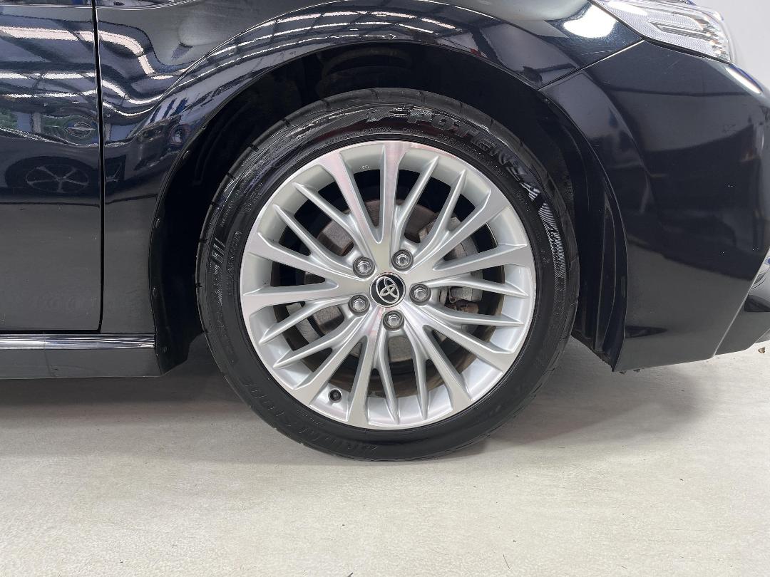 Photo '9' of Toyota Camry