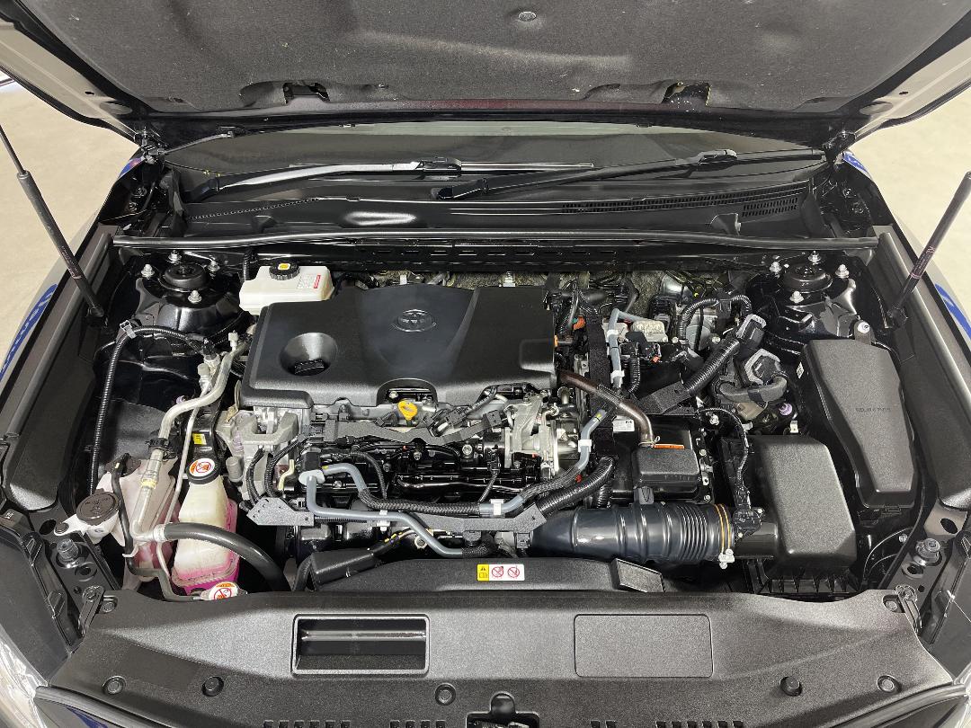 Photo '13' of Toyota Camry