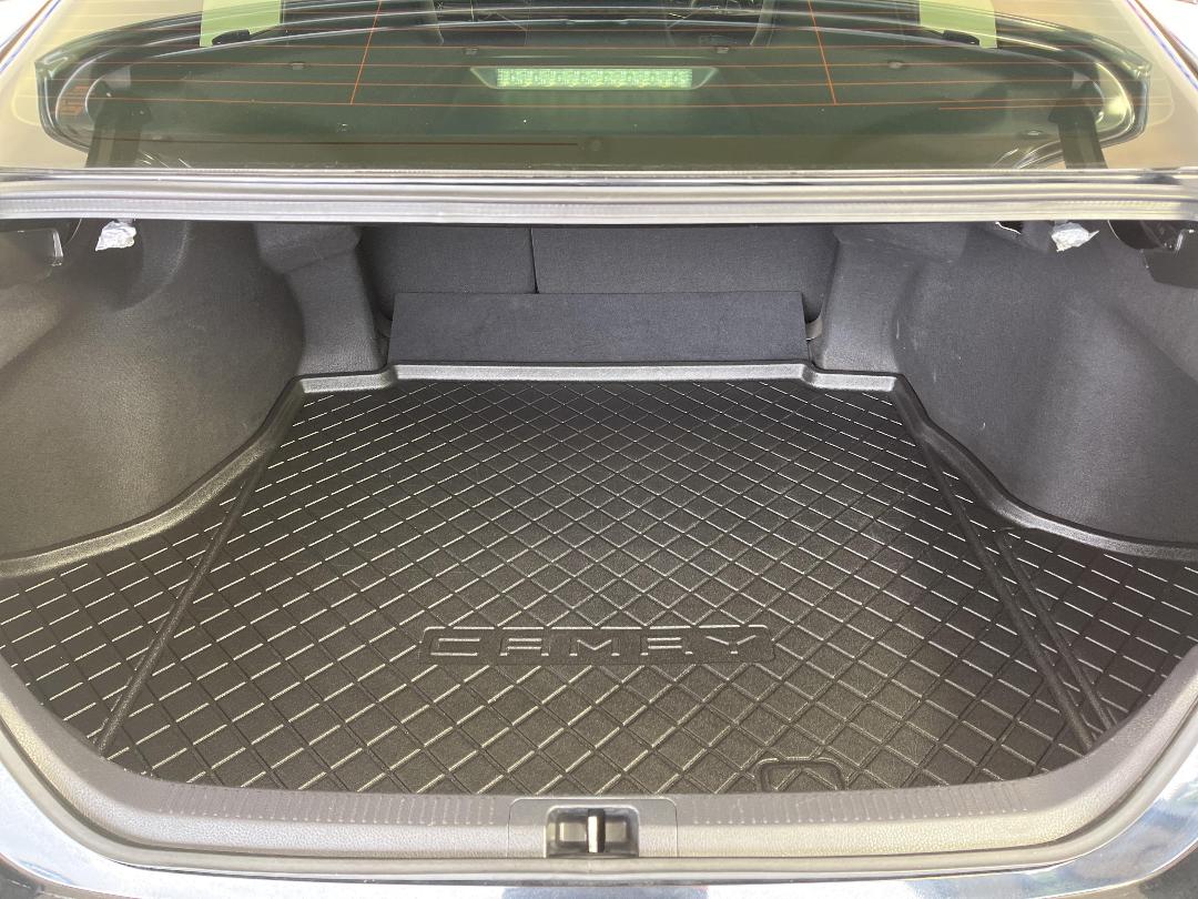 Photo '14' of Toyota Camry