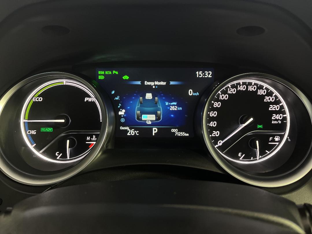 Photo '21' of Toyota Camry