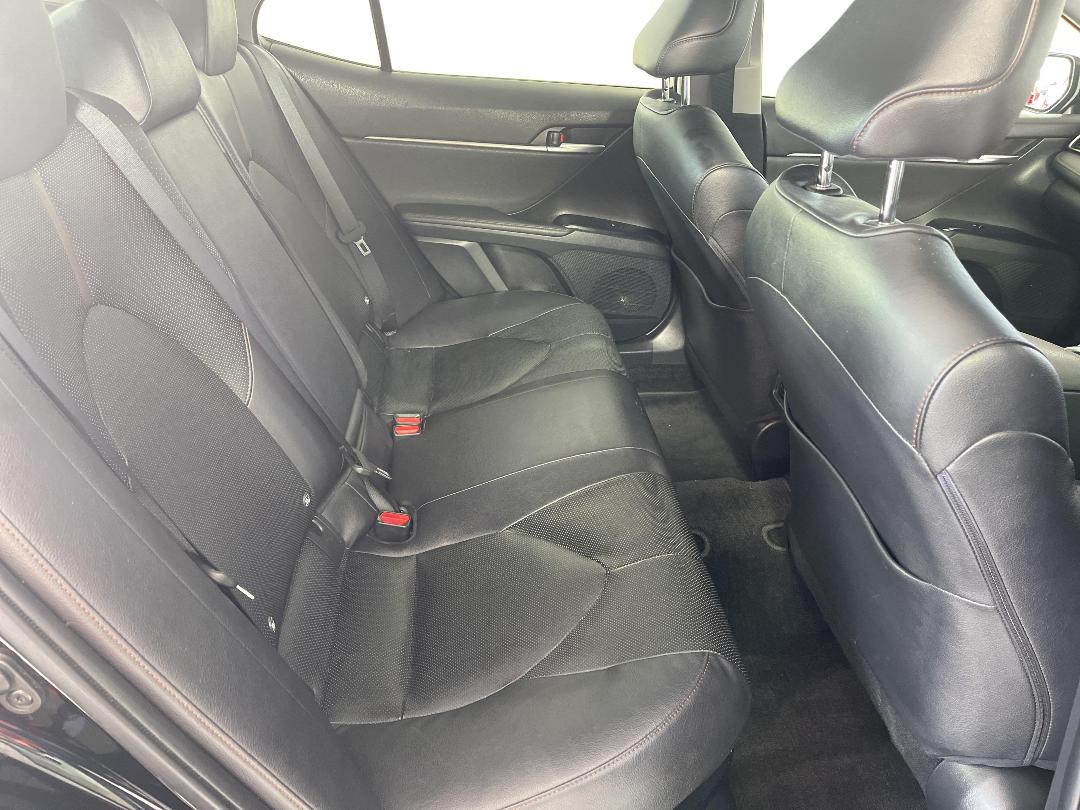 Photo '20' of Toyota Camry