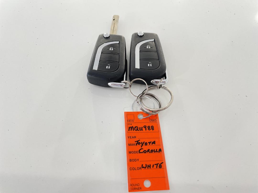 Photo '22' of Toyota Corolla Photo '22' of Toyota Corolla