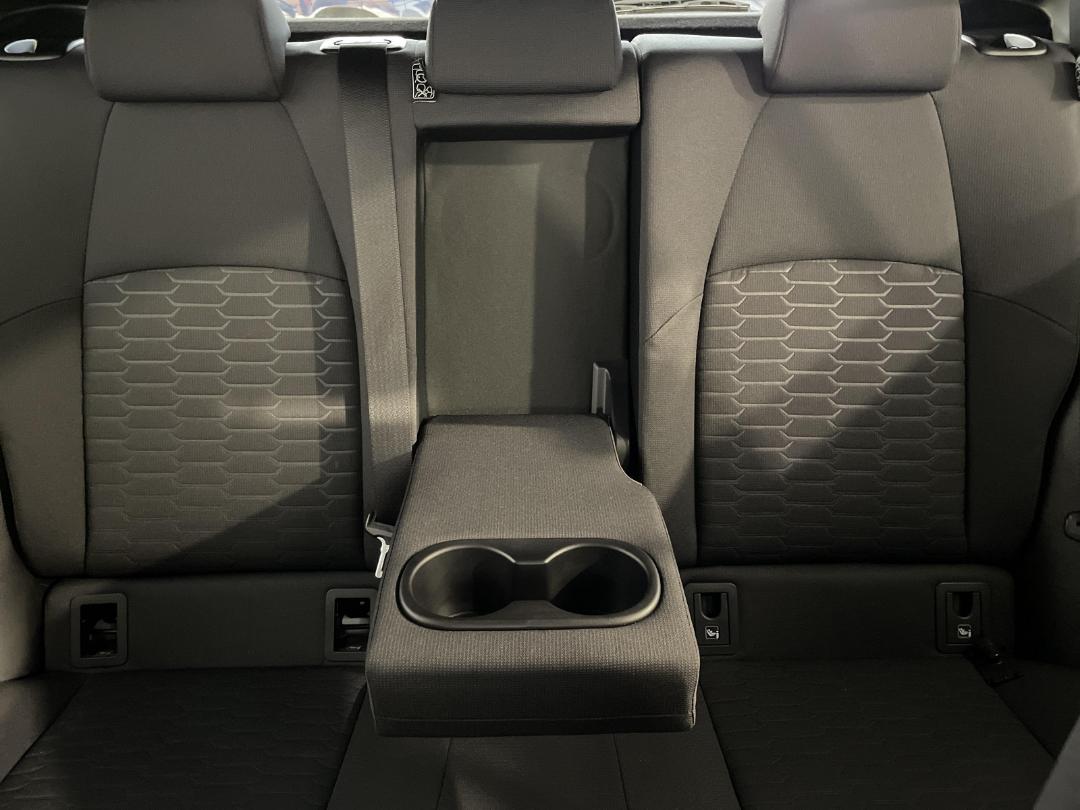 Photo '30' of Toyota Corolla Photo '30' of Toyota Corolla