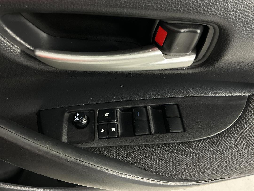 Photo '25' of Toyota Corolla Photo '25' of Toyota Corolla