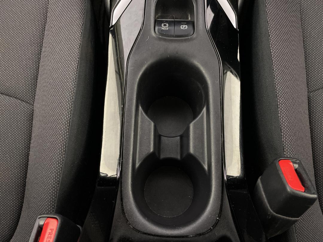 Photo '23' of Toyota Corolla