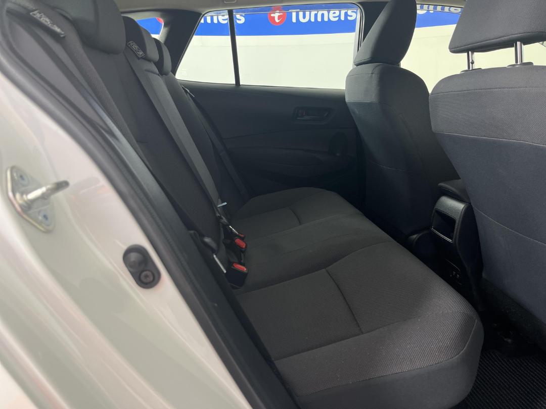 Photo '20' of Toyota Corolla Photo '20' of Toyota Corolla