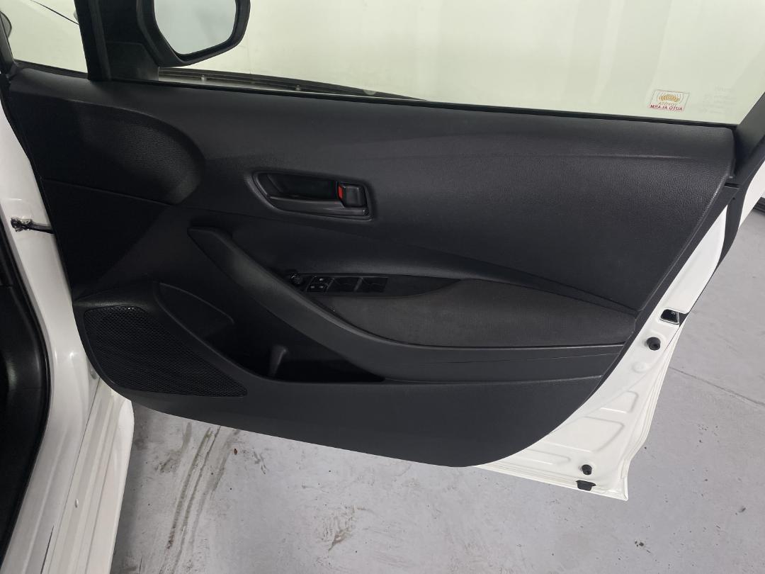 Photo '15' of Toyota Corolla