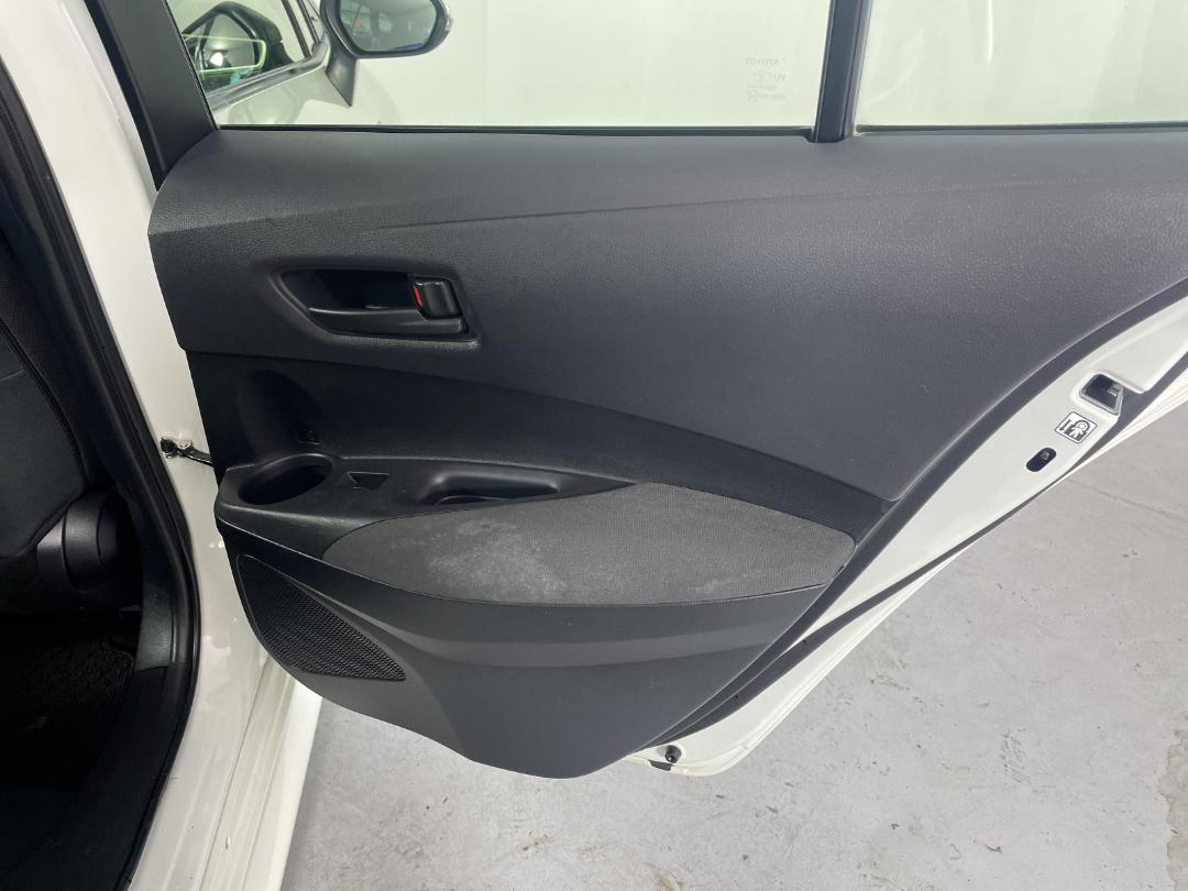 Photo '19' of Toyota Corolla