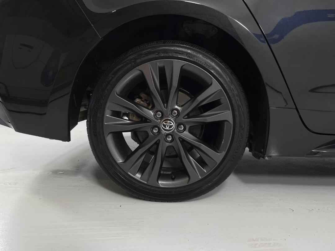 Photo '12' of Toyota Corolla Photo '12' of Toyota Corolla