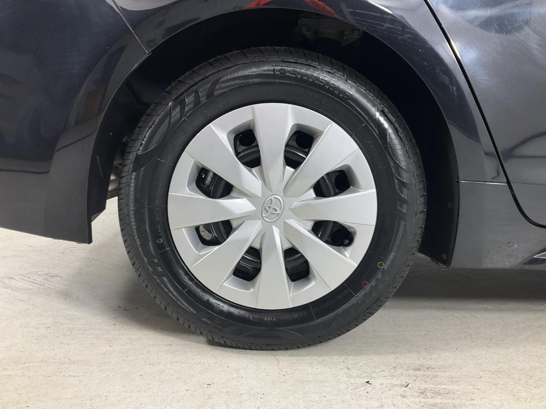 Photo '12' of Toyota Corolla Photo '12' of Toyota Corolla