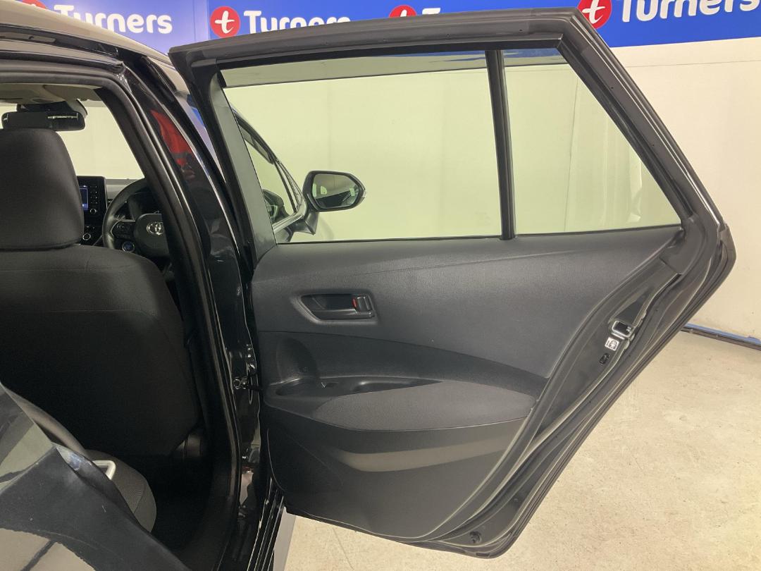 Photo '19' of Toyota Corolla Photo '19' of Toyota Corolla