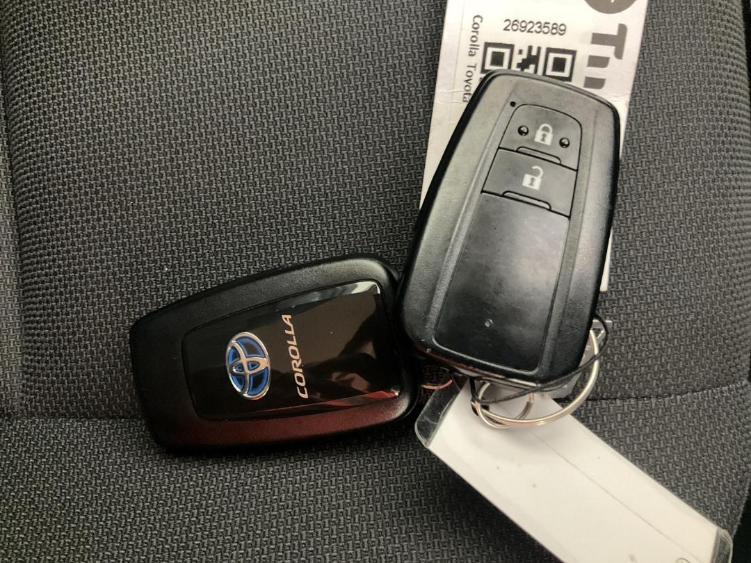 Photo '22' of Toyota Corolla Photo '22' of Toyota Corolla