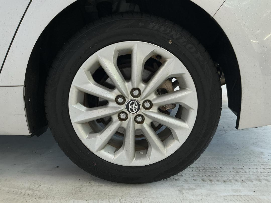 Photo '11' of Toyota Corolla