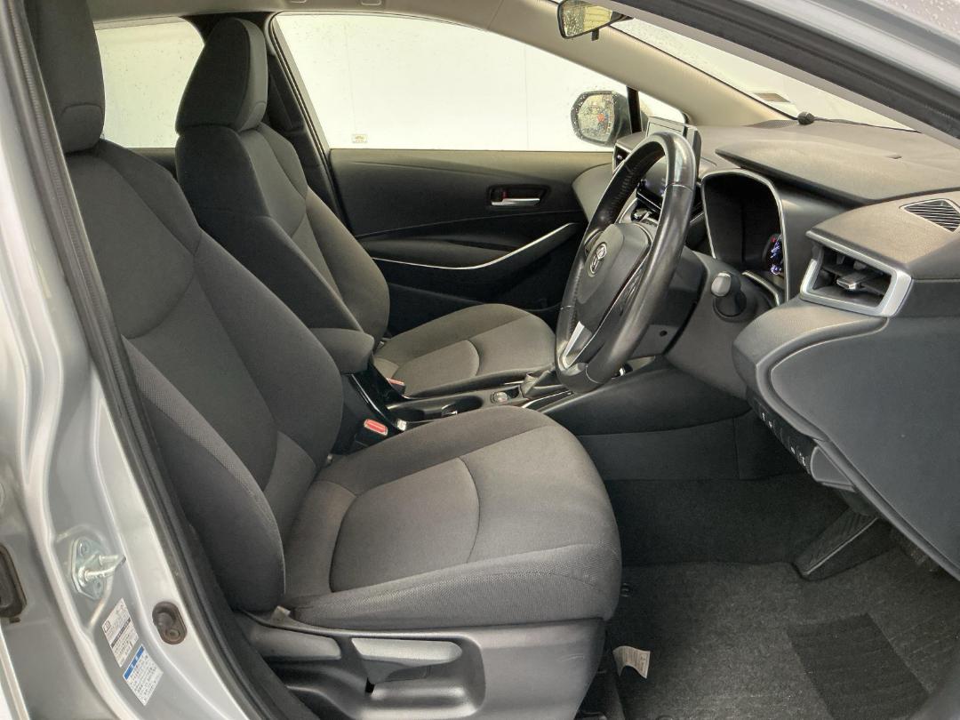 Photo '16' of Toyota Corolla