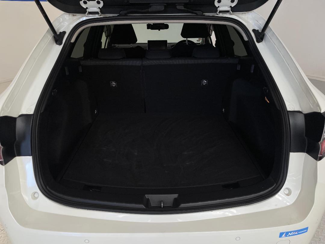 Photo '14' of Toyota Corolla