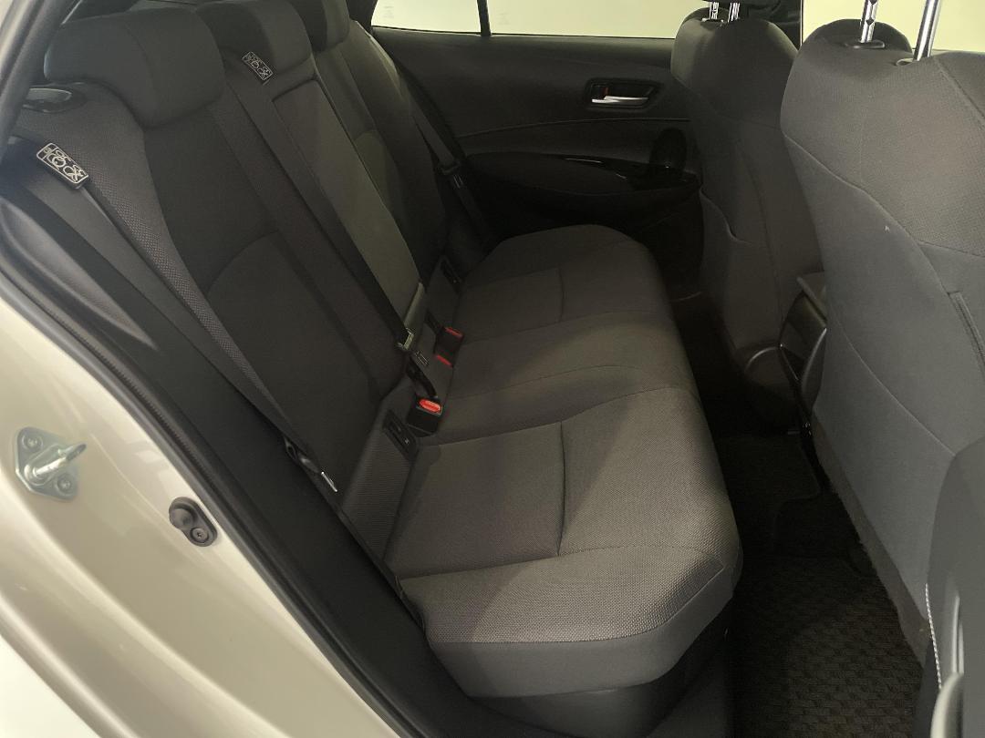 Photo '20' of Toyota Corolla