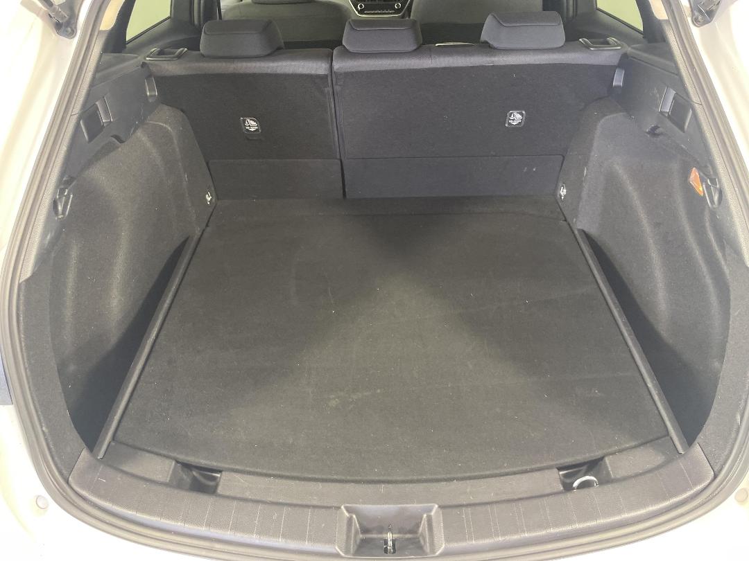 Photo '14' of Toyota Corolla Photo '14' of Toyota Corolla