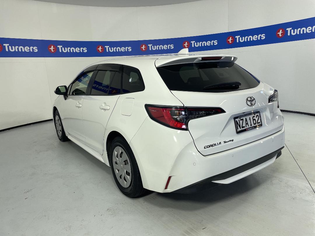 Photo '5' of Toyota Corolla Photo '5' of Toyota Corolla