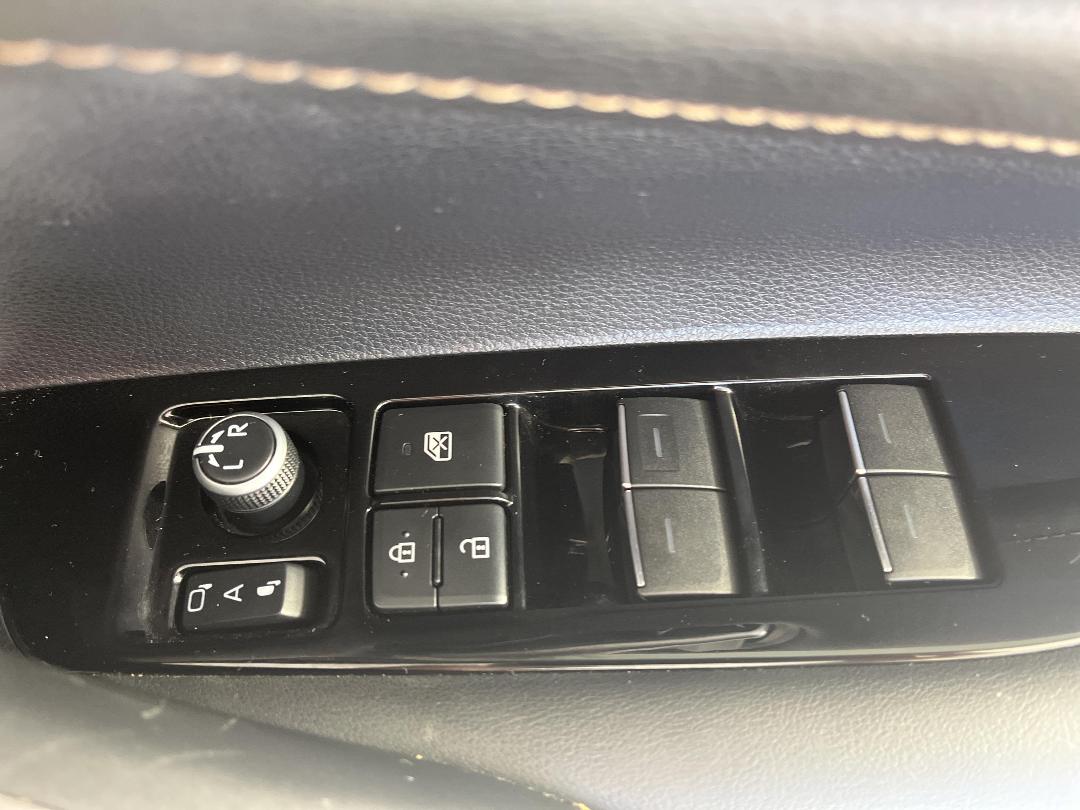 Photo '23' of Toyota Corolla Photo '23' of Toyota Corolla