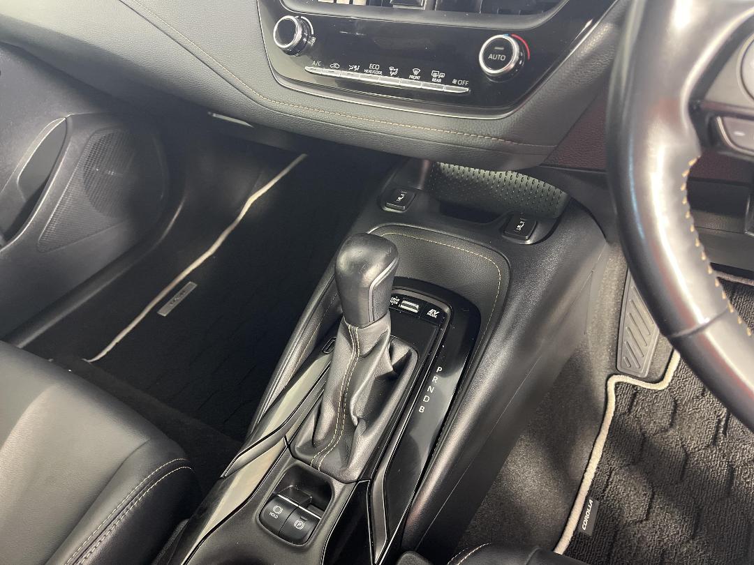 Photo '18' of Toyota Corolla Photo '18' of Toyota Corolla