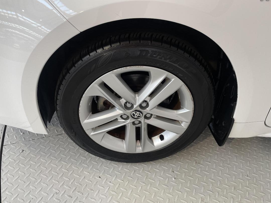 Photo '10' of Toyota Corolla