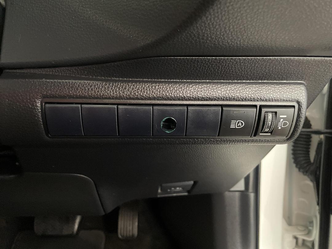 Photo '25' of Toyota Corolla