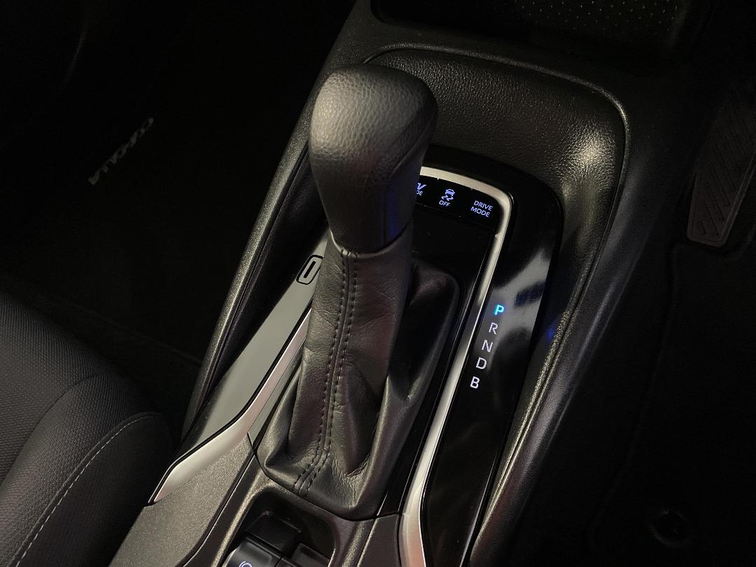 Photo '32' of Toyota Corolla