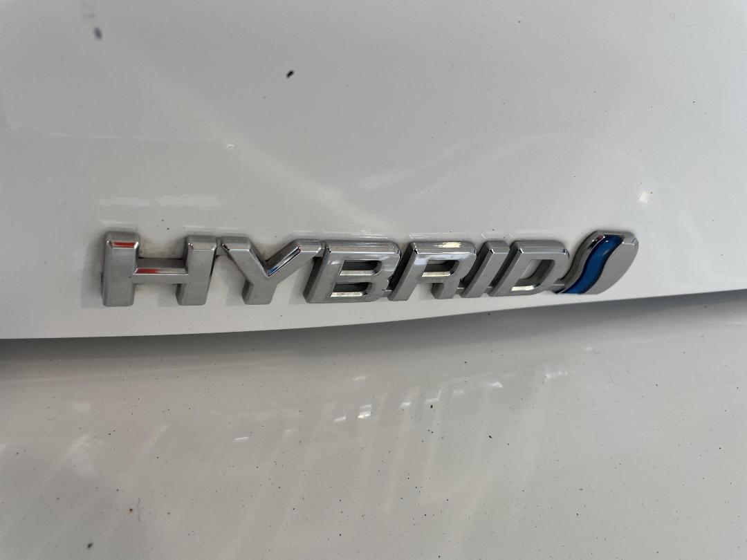 Photo '38' of Toyota Corolla