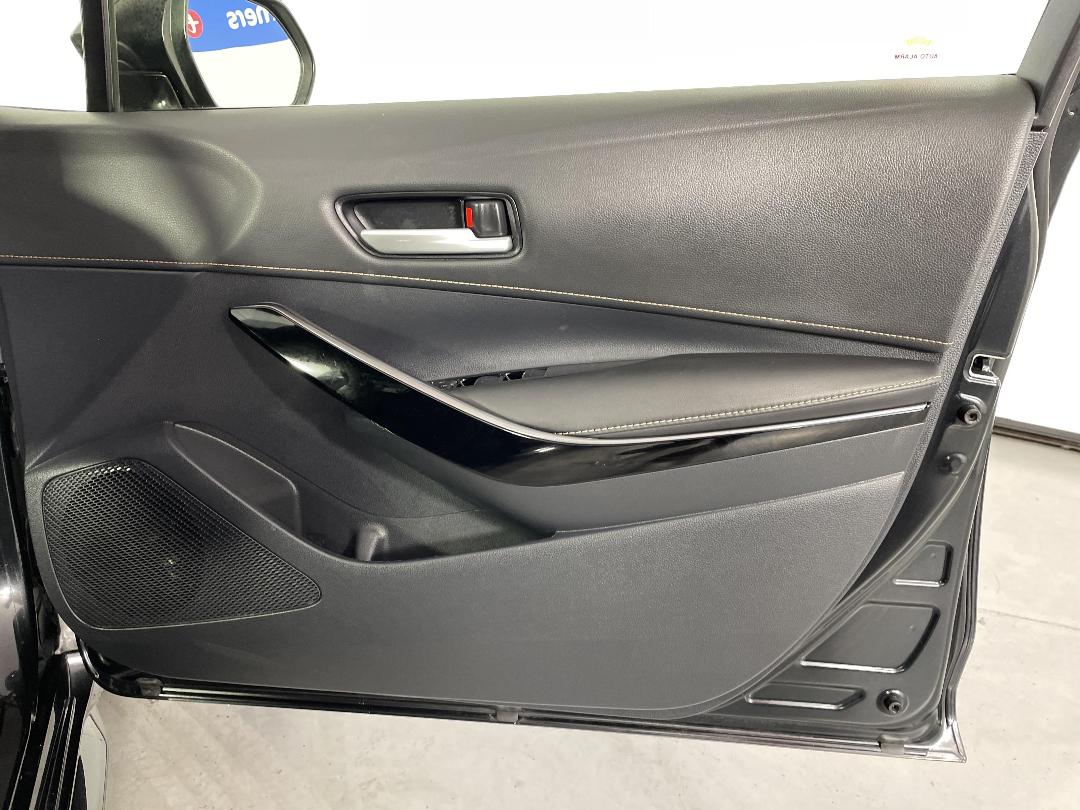 Photo '15' of Toyota Corolla