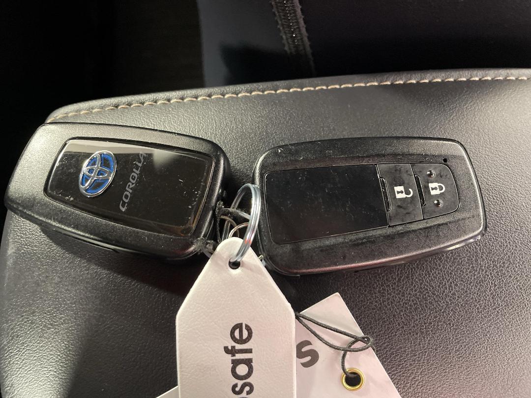 Photo '22' of Toyota Corolla